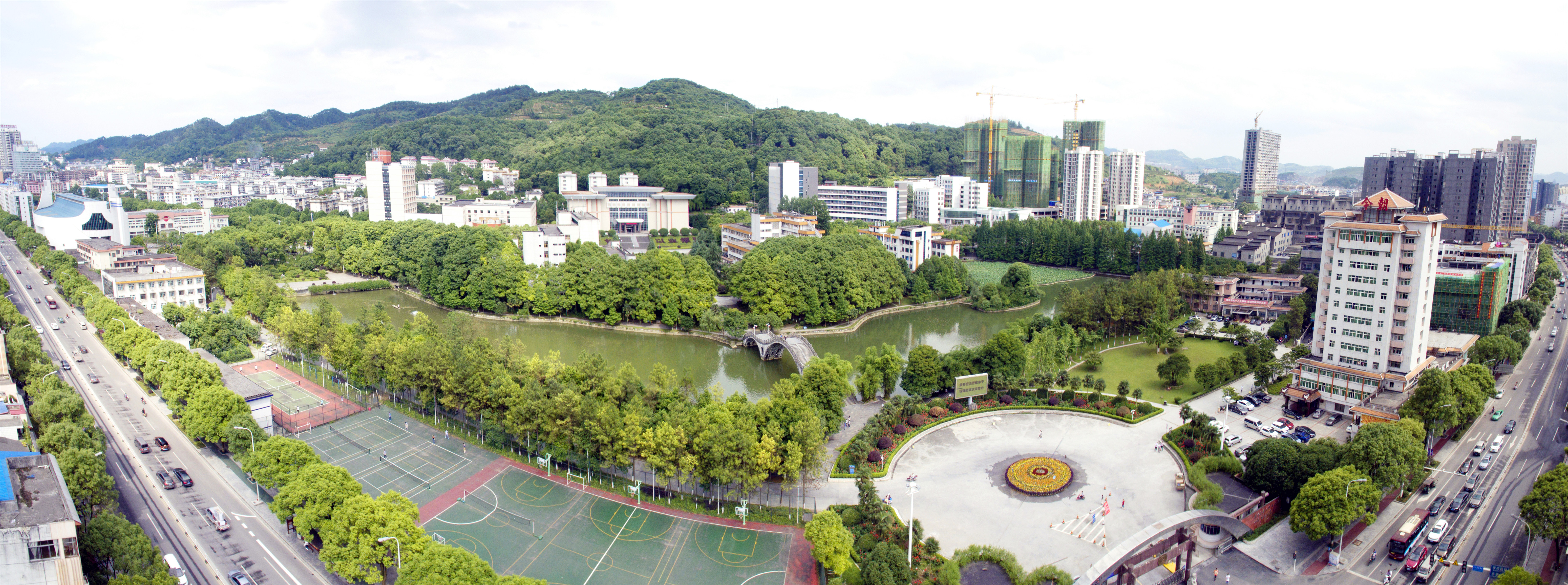 砂子坳校区校园全景.jpg